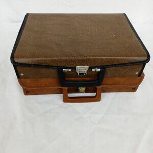 Vintage Cassette Tape Carrying Cases Brief Case Style lot of 2